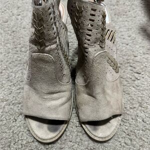 Report Women's Taupe Suede Open-Toe Heeled Sandals